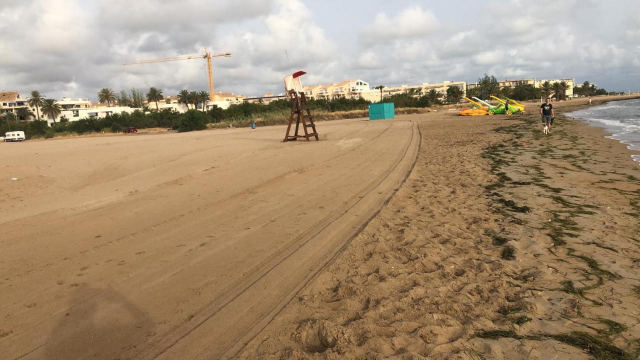 Primera Linea De Playa A 1Km Del Puerto De Dénia Eksteriør billede